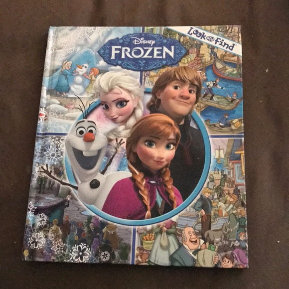 Disney “frozen” book - Picture 1 of 12